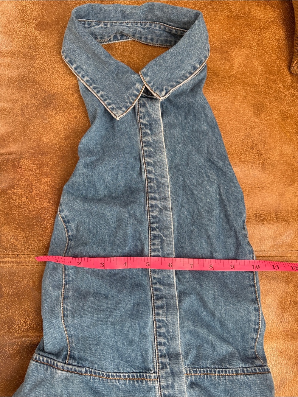 Alice + Olivia Denim Halter Tie-Waist Midi Dress in Blue - Picture 4 of 6
